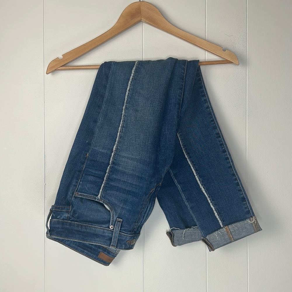 Joe’s Jeans The Icon Mid Rise Skinny Ankle